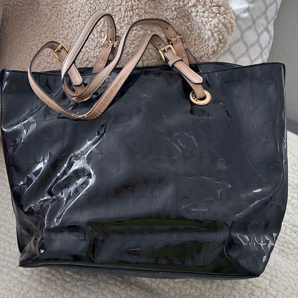 Michael Kors black bag with tan straps